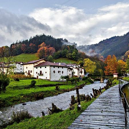 Zubietako Ostatua Otel Dış mekan fotoğraf