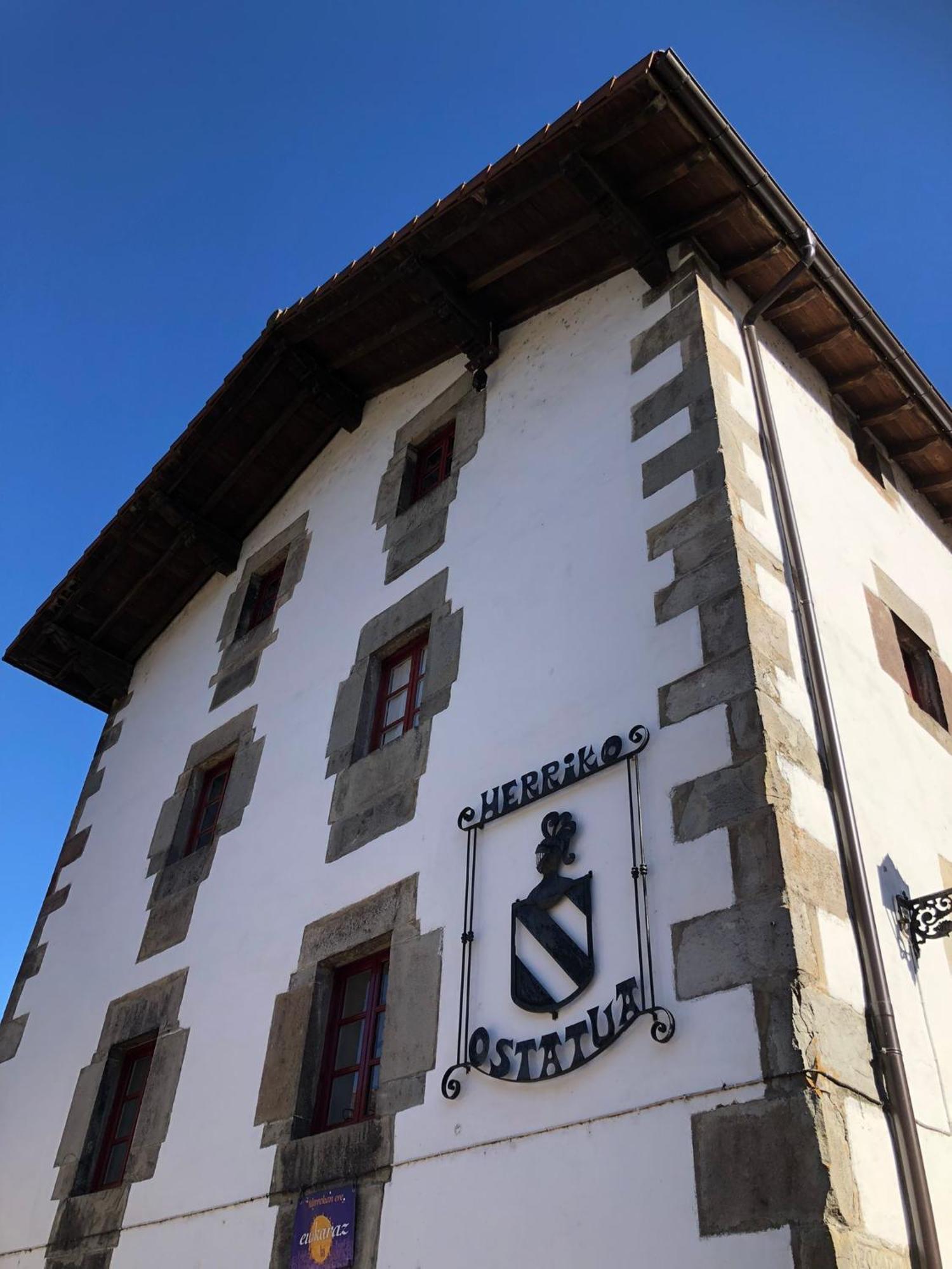 Zubietako Ostatua Otel Dış mekan fotoğraf