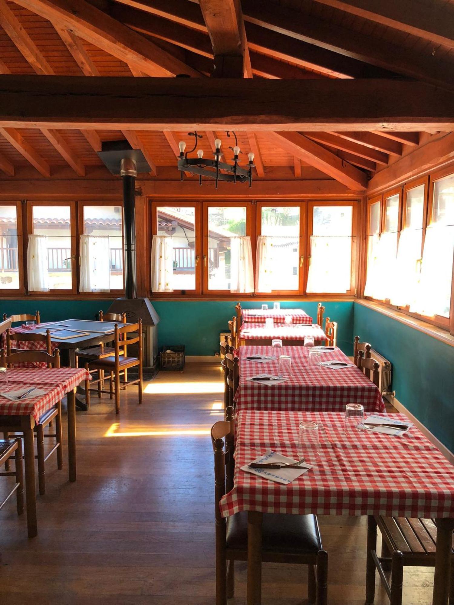Zubietako Ostatua Otel Dış mekan fotoğraf